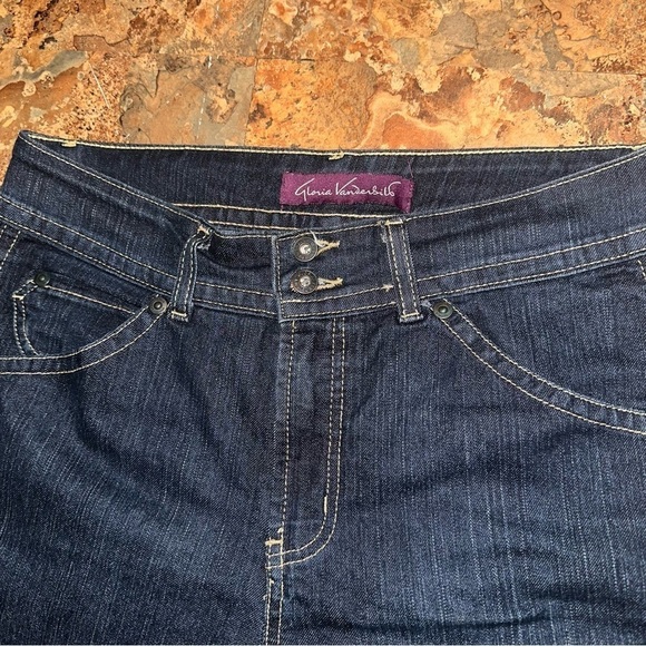 Gloria Vanderbilt Women’s Dark Wash High Rise Jeans Size 10 Double Button - Picture 5 of 11